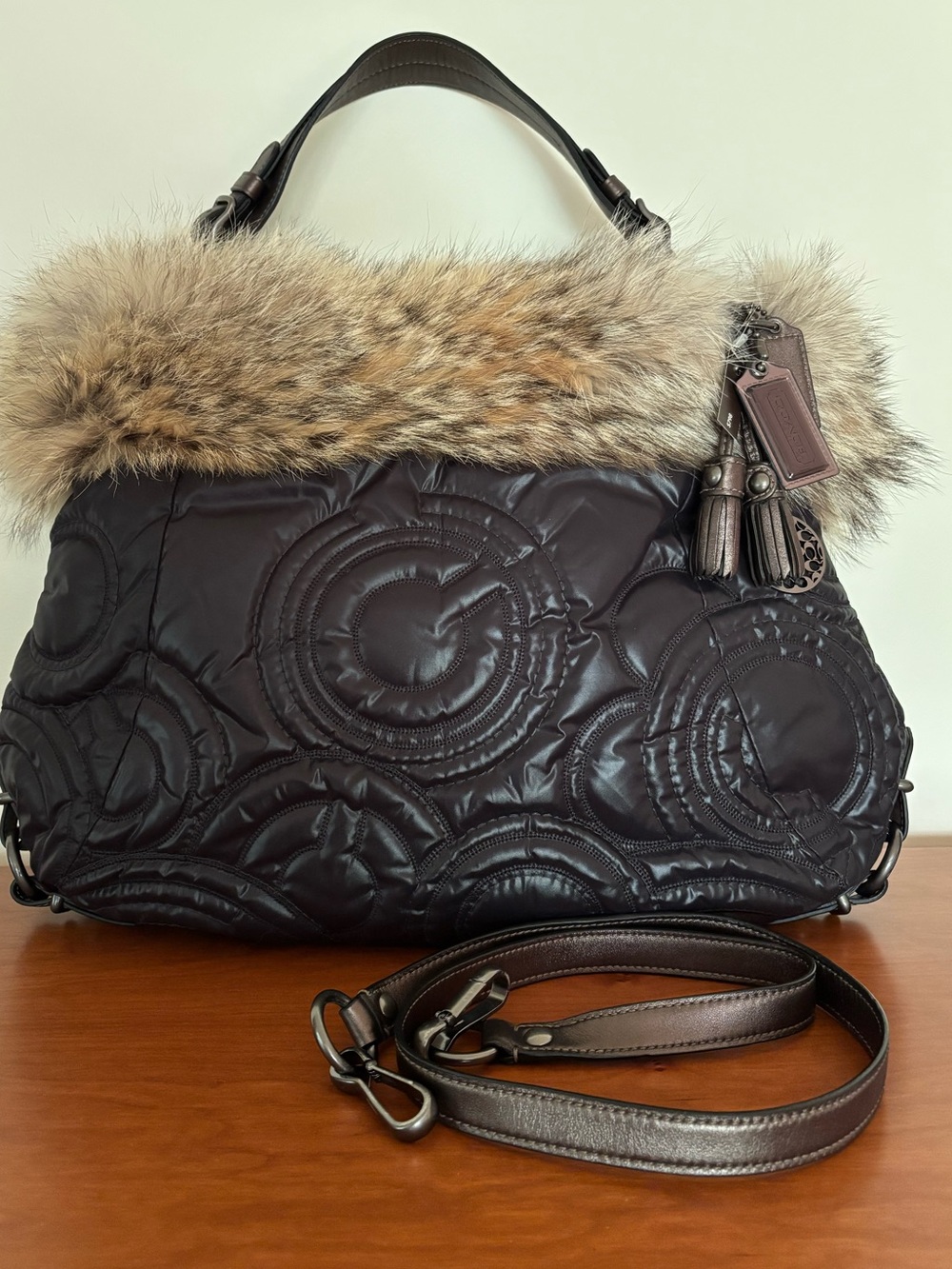 Coach Hamptons Ski Fur XL Hobo Bag 15980 with Coyote Fur Trim Limited-edition